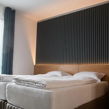 Rheinapart Und Boardinghouse *