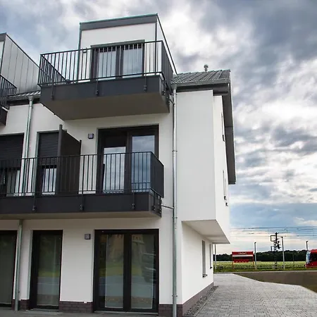 Rheinapart Und Boardinghouse *